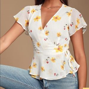 Lulu’s Evie White Floral Print Peplum Wrap Top